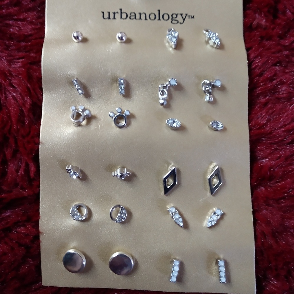 URBANOLOGY EARRINGS